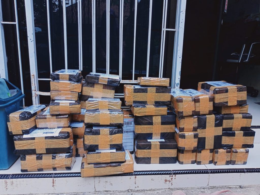 Amanah, 0812-2882-4834, Pabrik Pupuk Khusus Anggur Badung, Jual Pupuk Anggur Masa Pembuahan Mangupura, Grosir Pupuk Anggur Merah Bangli